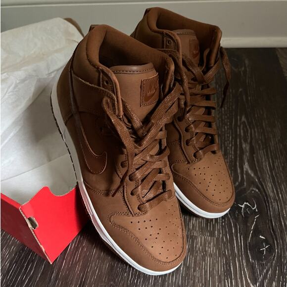 Women's Nike Dunk High Performance Pecan White 7.5 - Picture 2 of 5